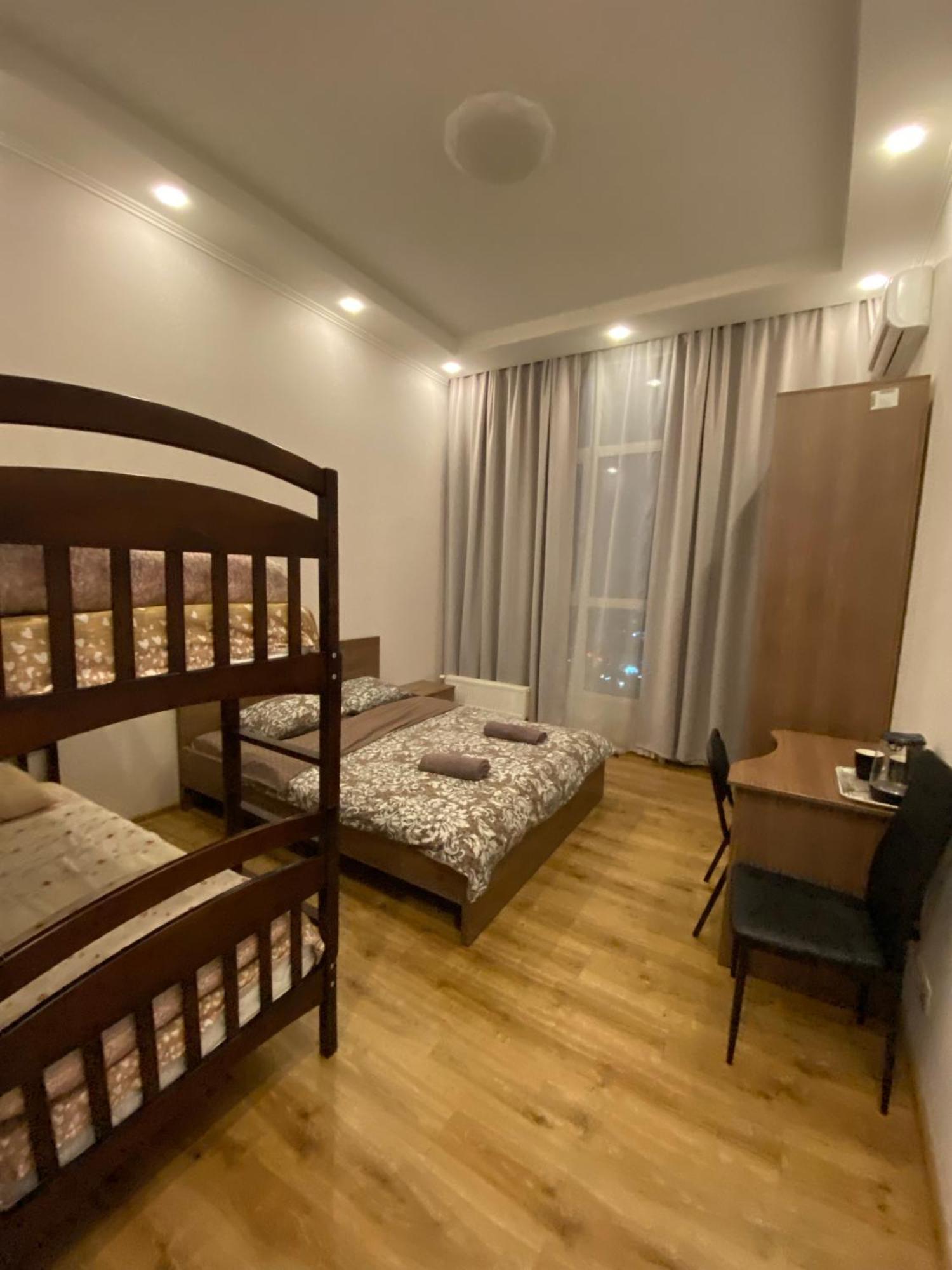 Hotel Sweet2Sleep à Kiev Extérieur photo